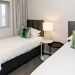 Luxury Three Bedroom Axis- Ocean And Mountain Views