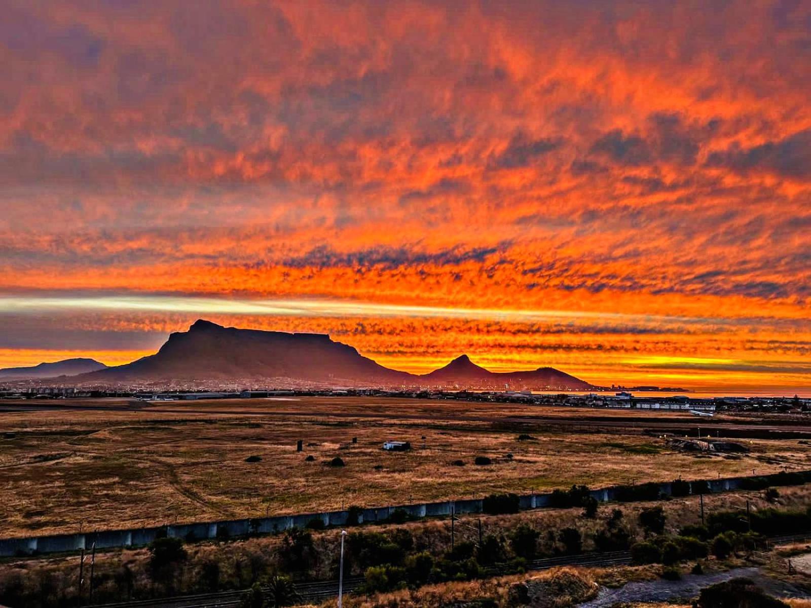 Apartment Luxury Three Bedroom Axis- Ocean And Mountain Views Cape Town