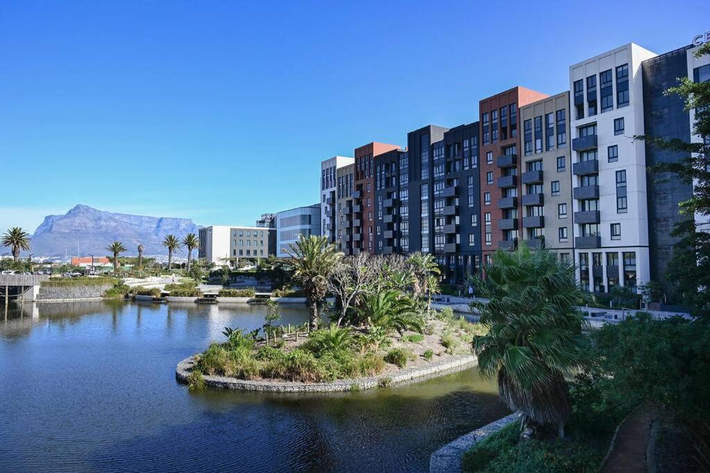 Luxury Three Bedroom Axis- Ocean And Mountain Views Apartment *